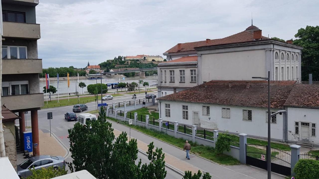 Apartman No.5 Újvidék Kültér fotó